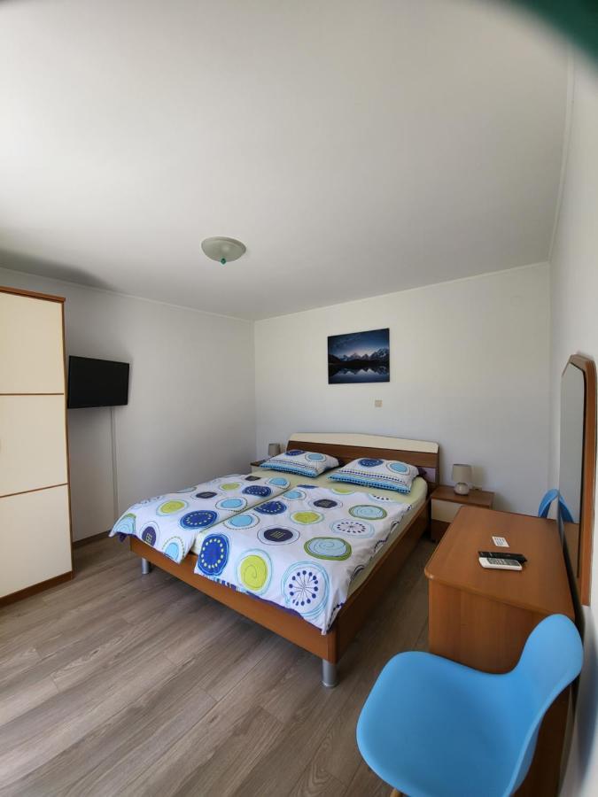 Apartmani Mira Supetarska Draga Extérieur photo