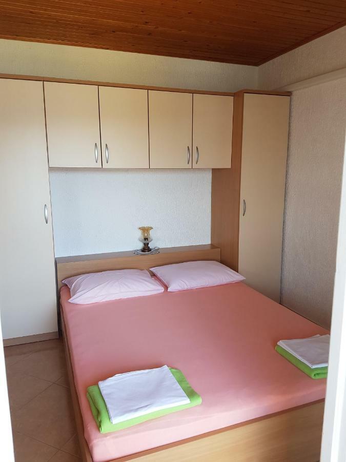 Apartmani Mira Supetarska Draga Extérieur photo