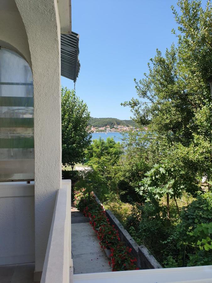 Apartmani Mira Supetarska Draga Extérieur photo